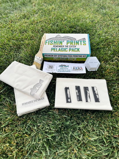 Fishin Prints Pelagic Pack contents – 4 ink packets, 2 large cloth sheets, brushes and supplies for offshore fish printing